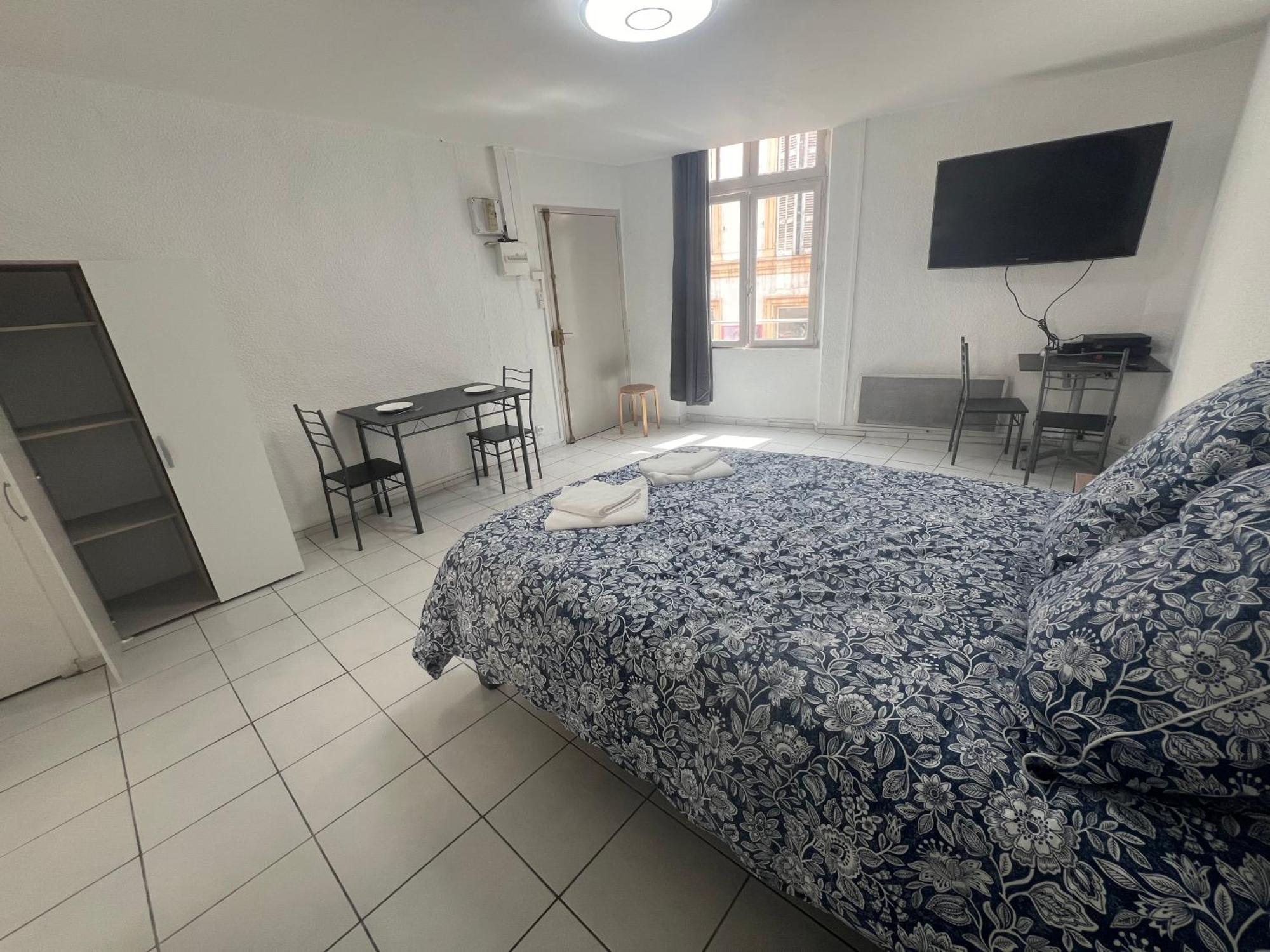 Studio Tapisvert St Charles Canebiere Vieux Port Marseille Eksteriør billede
