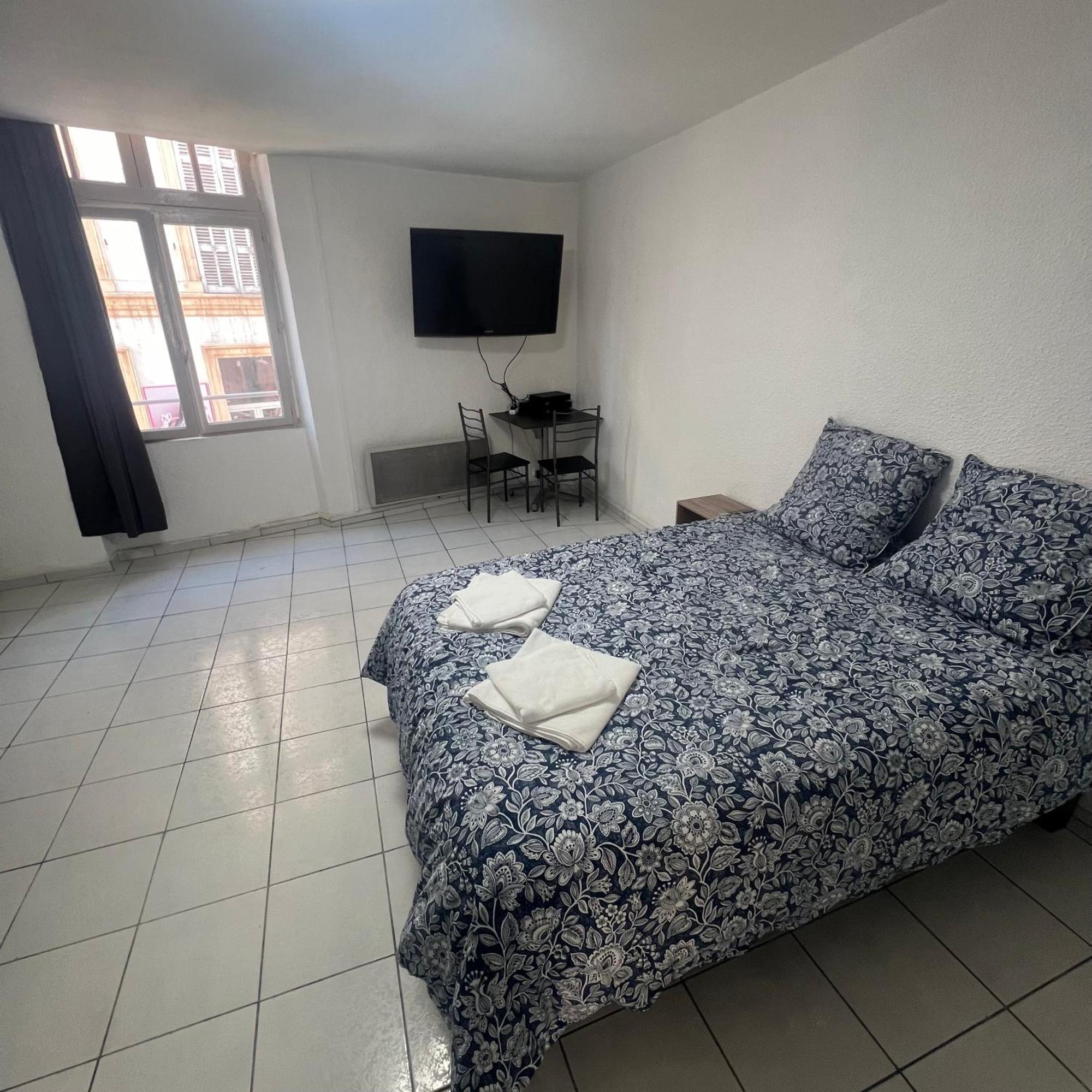 Studio Tapisvert St Charles Canebiere Vieux Port Marseille Eksteriør billede